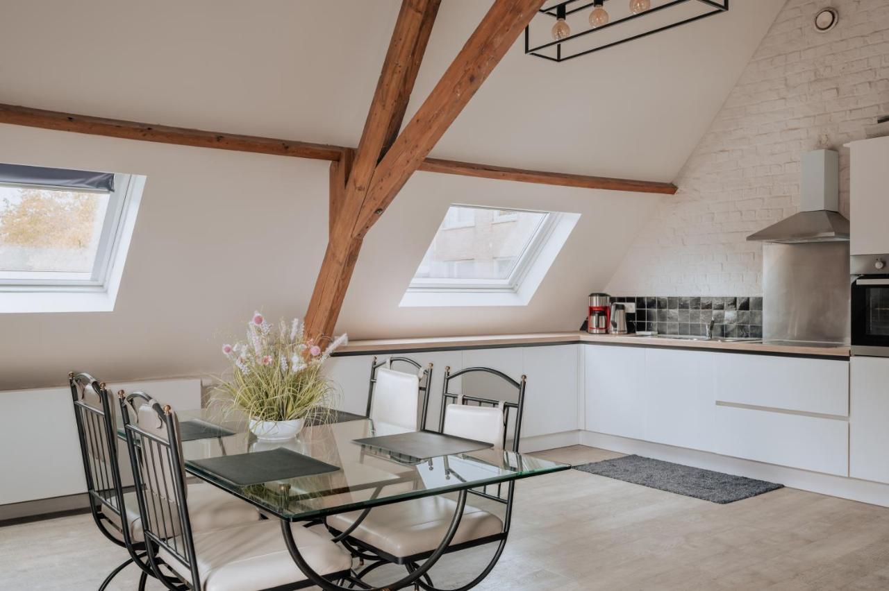 Amazing 2 Rooms Design Apartement Loft Ypres Exterior foto